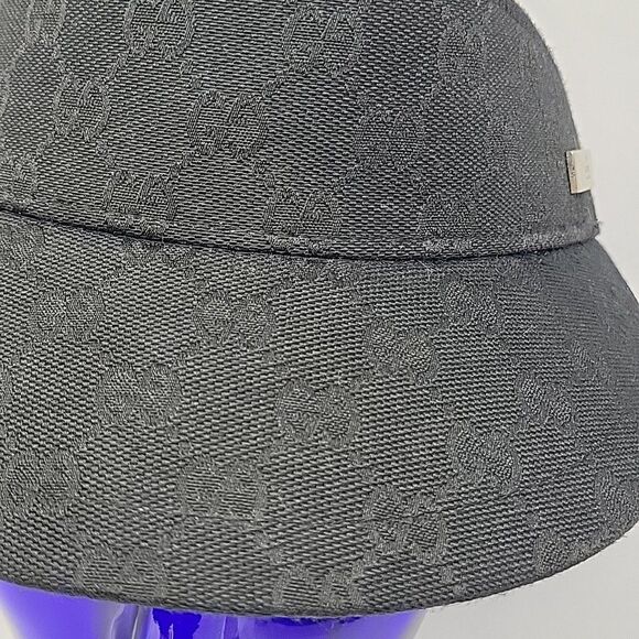 Gucci Black GG Logo Adjustable Sun Visor Made in Italy - Picture 3 of 14